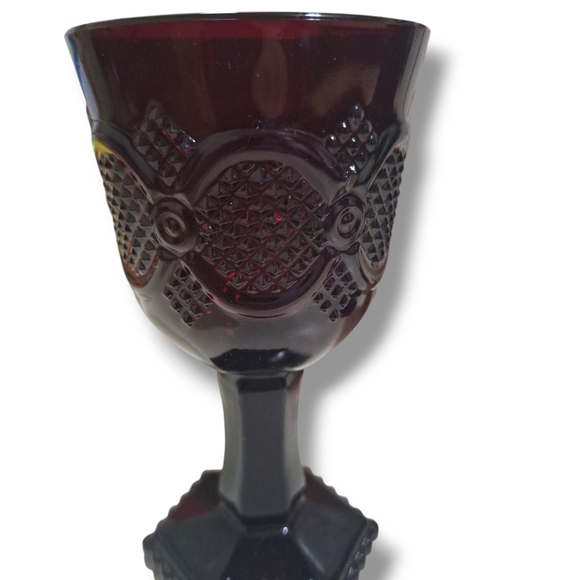 Vtg Avon 1876 Cape Cod Collection Ruby Red Elegant Wine Glass Set Of 2 - Picture 2 of 8